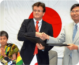 Signing ceremony at the Embassy of Japan in Ghana