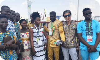 Award winner cocoa farmers (third from the right)