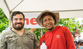 Hats and water bottles with meiji logo