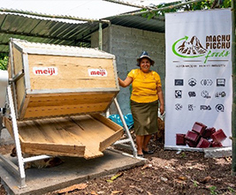 Donated cocoa fermentation boxes to farmers