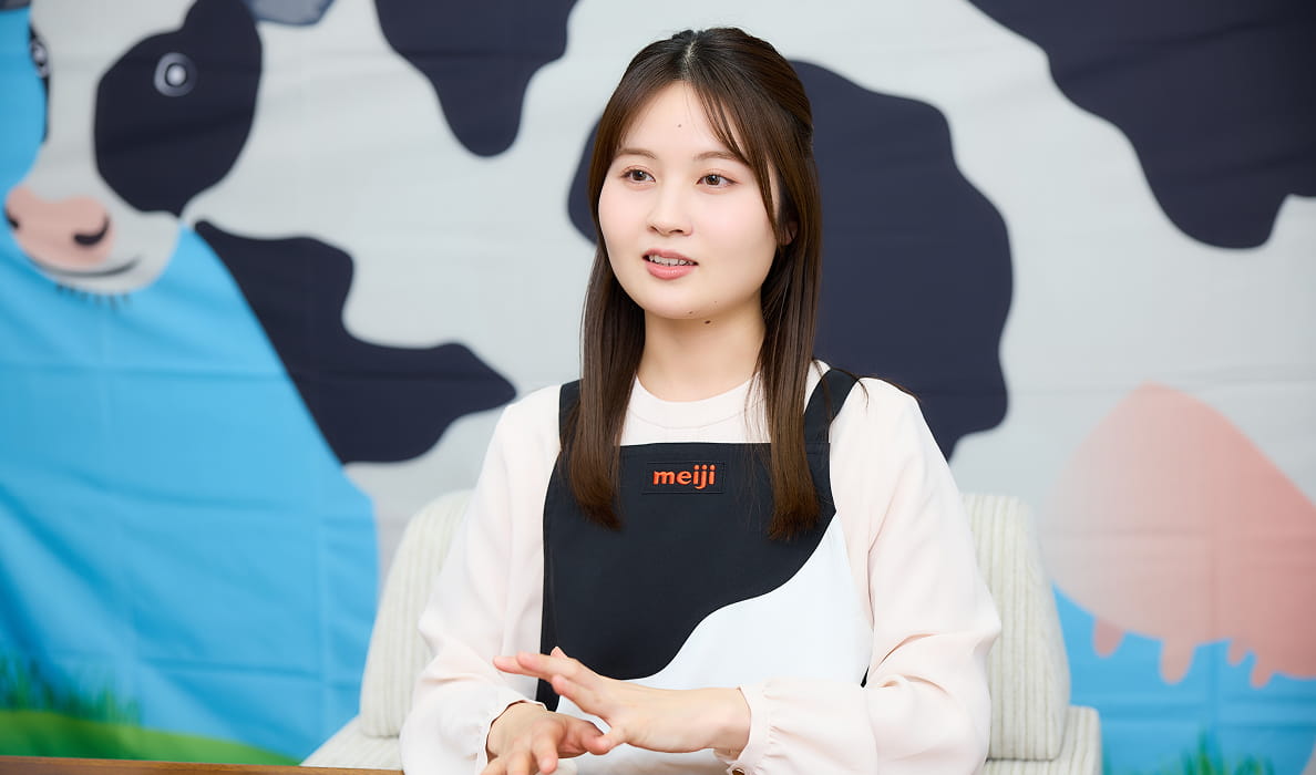 photo of Mukade speaking about contributing to the next generation based on her own experience