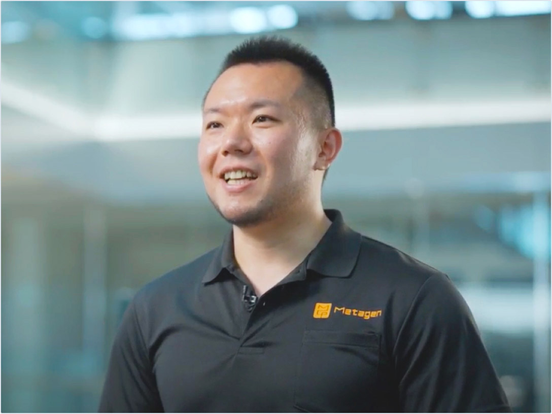 photo of Dr. Nomaguchi talking about Inner Garden