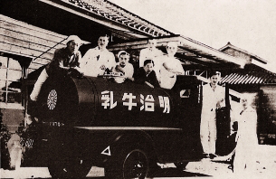 写真：国内初の牛乳タンクカー