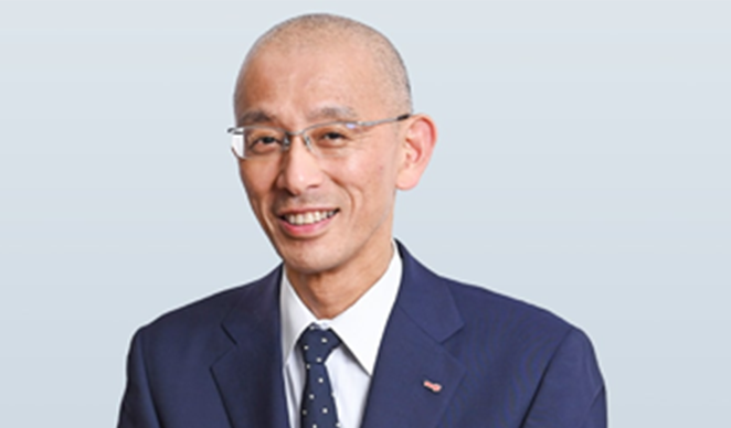 写真：執行役員　生産本部長 渡辺 学