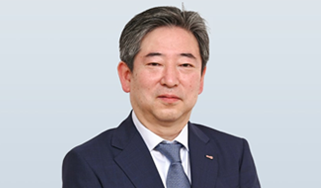 写真：執行役員　経営管理本部長 菊地 亮志