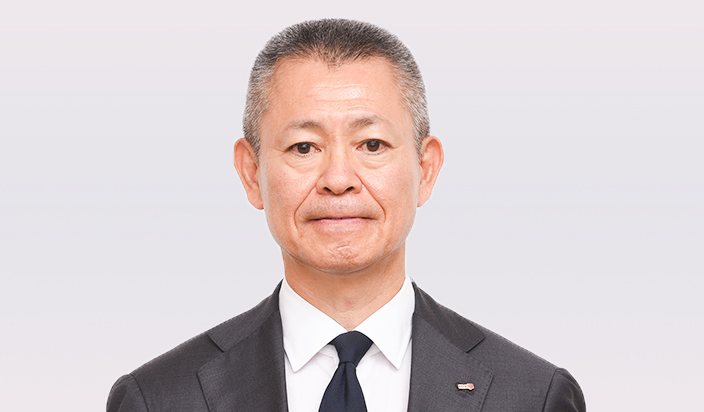 写真：取締役常務執行役員 市原 淑立