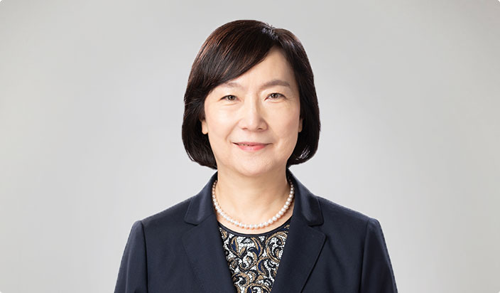 写真：社外取締役　大前 由子
