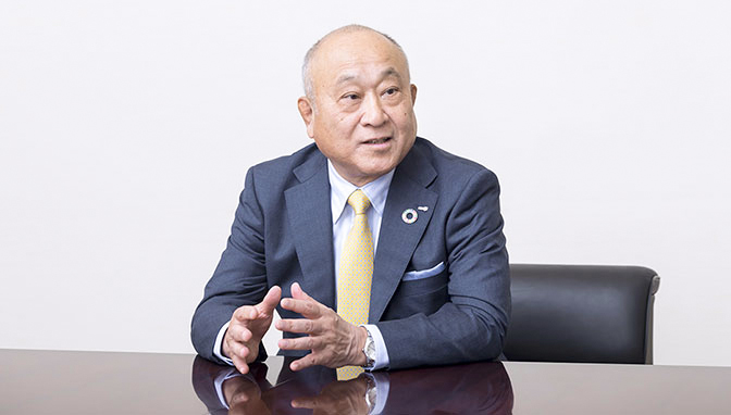写真：明治ホールディングス株式会社　代表取締役社長 CEO 松田 克也